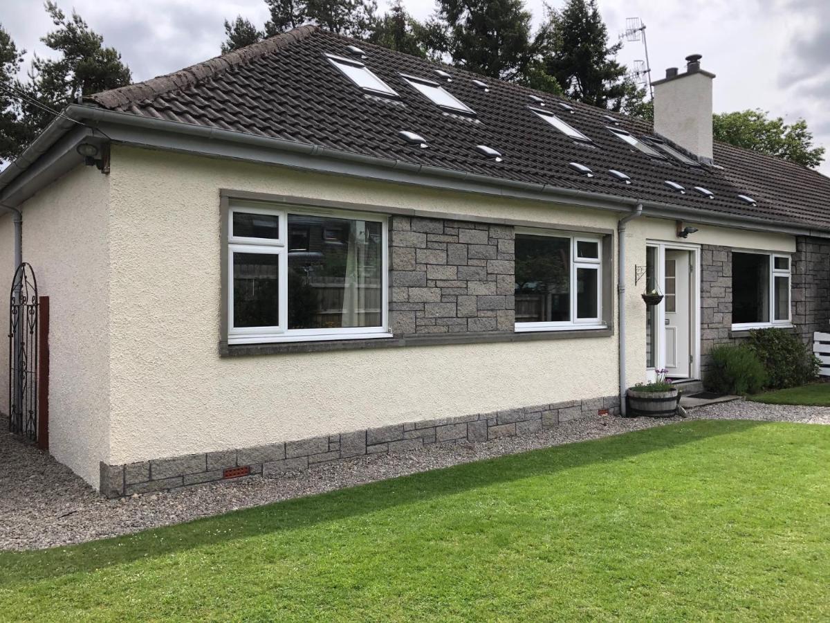 21 Craig Na Gower Avenue Villa Aviemore Exterior foto